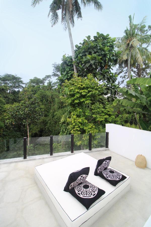 Jungle'S Door Ubud By Love Is Simple Exterior foto